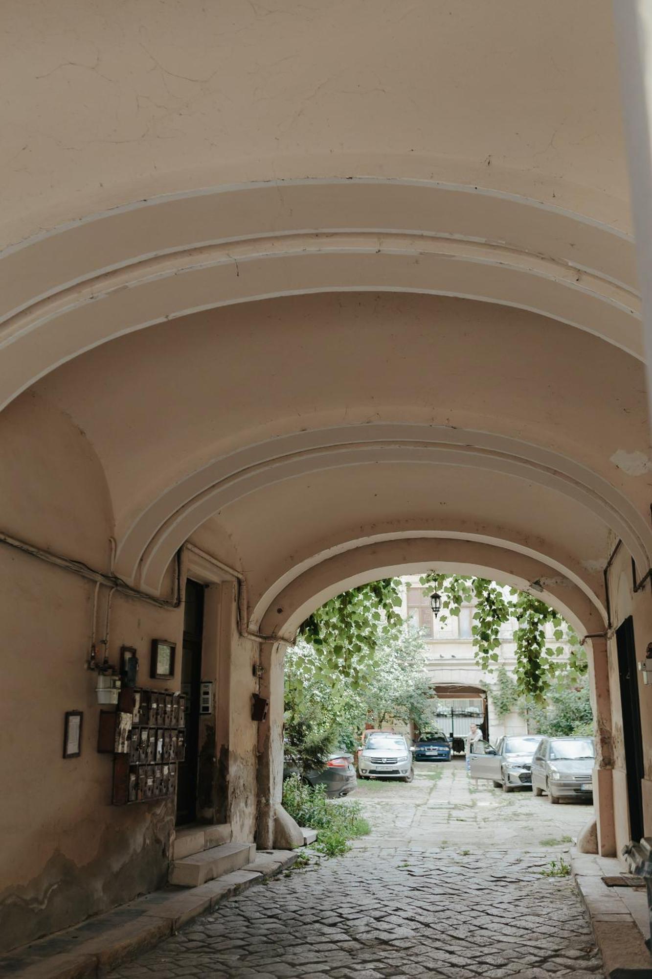 Contessa Apartment Cluj Napoca ภายนอก รูปภาพ