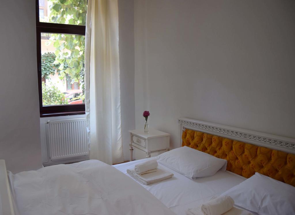 Contessa Apartment Cluj Napoca ภายนอก รูปภาพ