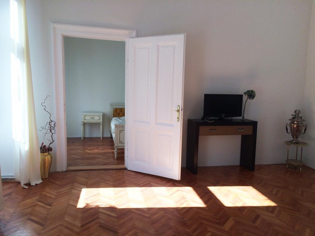 Contessa Apartment Cluj Napoca ภายนอก รูปภาพ